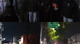 Katar kelurahan Cimone dan Budak Mastam berkeliling pawai obor di kampung Cibodas Kecil RW 03, kelurahan Cimone, Kecamatan Karawaci, Kota Tangerang.