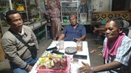 Amirudin dan toko masyarakat Curug Sangereng.