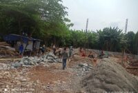 Proyek pembangunan Indomaret diduga tidak berizin di wilayah Karawaci, Kota Tangerang.